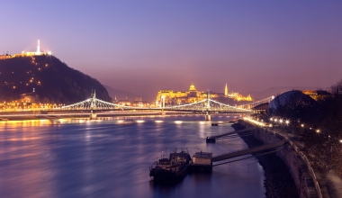 Warum lohnt es sich (nur) nach Ungarn zu fahren, wenn es um Zahnbehandlungen geht?