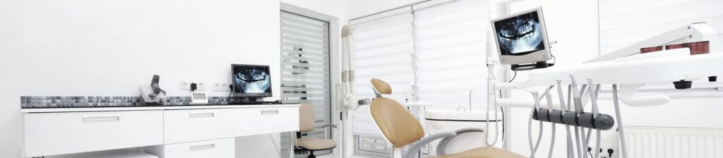 Behandlungszimmer der CompletDent Zahnklinik in Budapest — Hintergrundbild für den Ratgeber-Beitrag