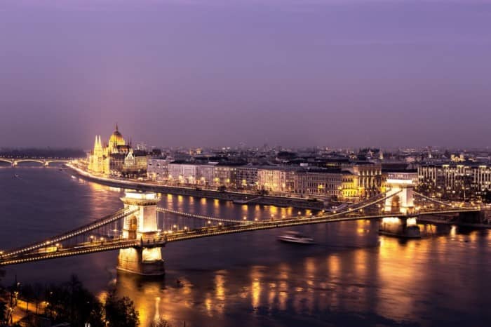 Budapest — Sehenswürdigkeiten rund um die Zahnreise